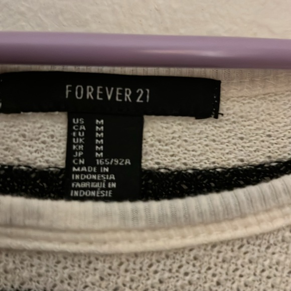 Forever 21 Black & Cream White Striped Long Sleeve Shirt - Picture 2 of 3